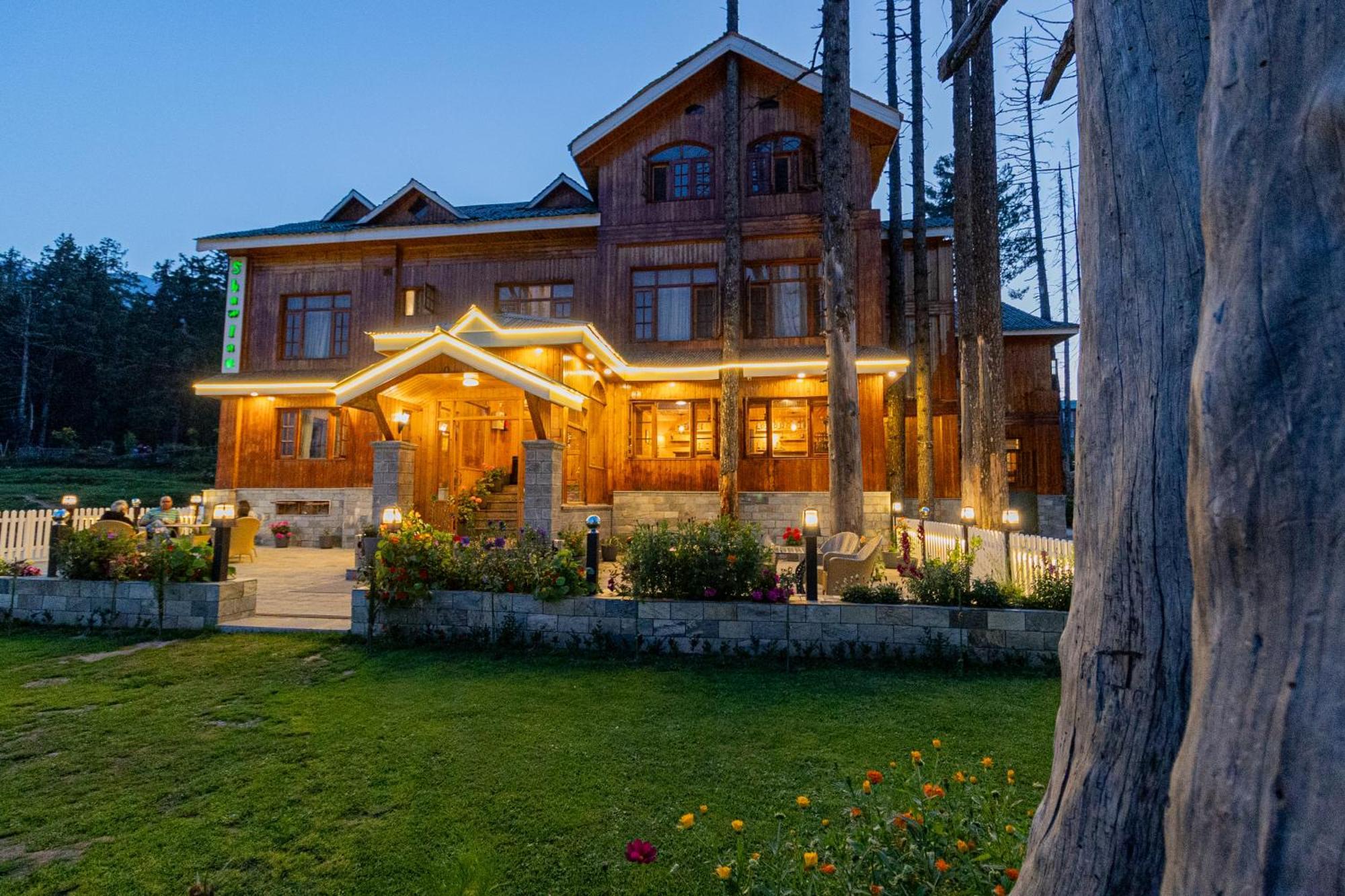 Shaw Inn By Stay Pattern Gulmarg Exterior photo